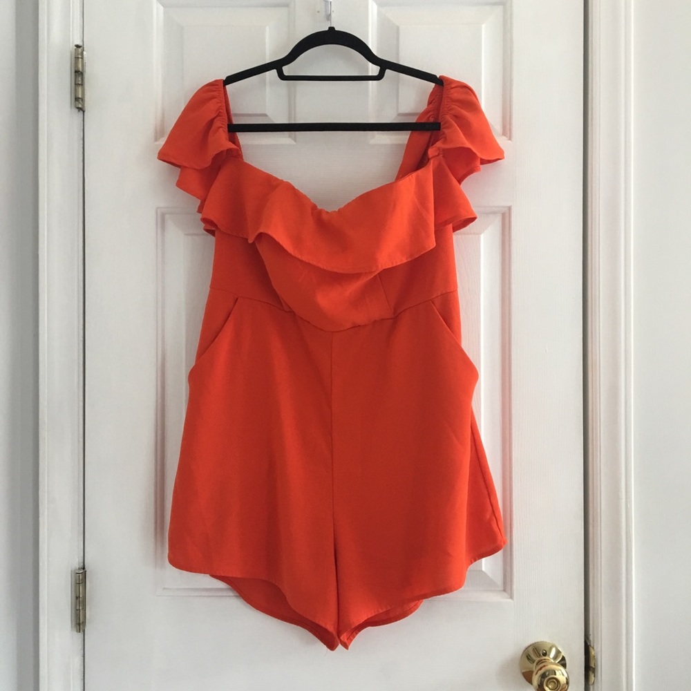 Flounce Romper - Picture 2 of 7